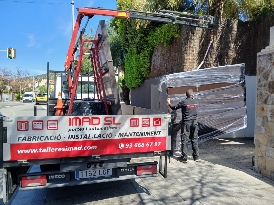 Reparación de puertas metalicas